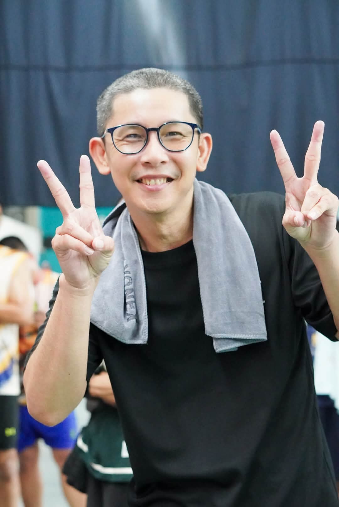 โอม